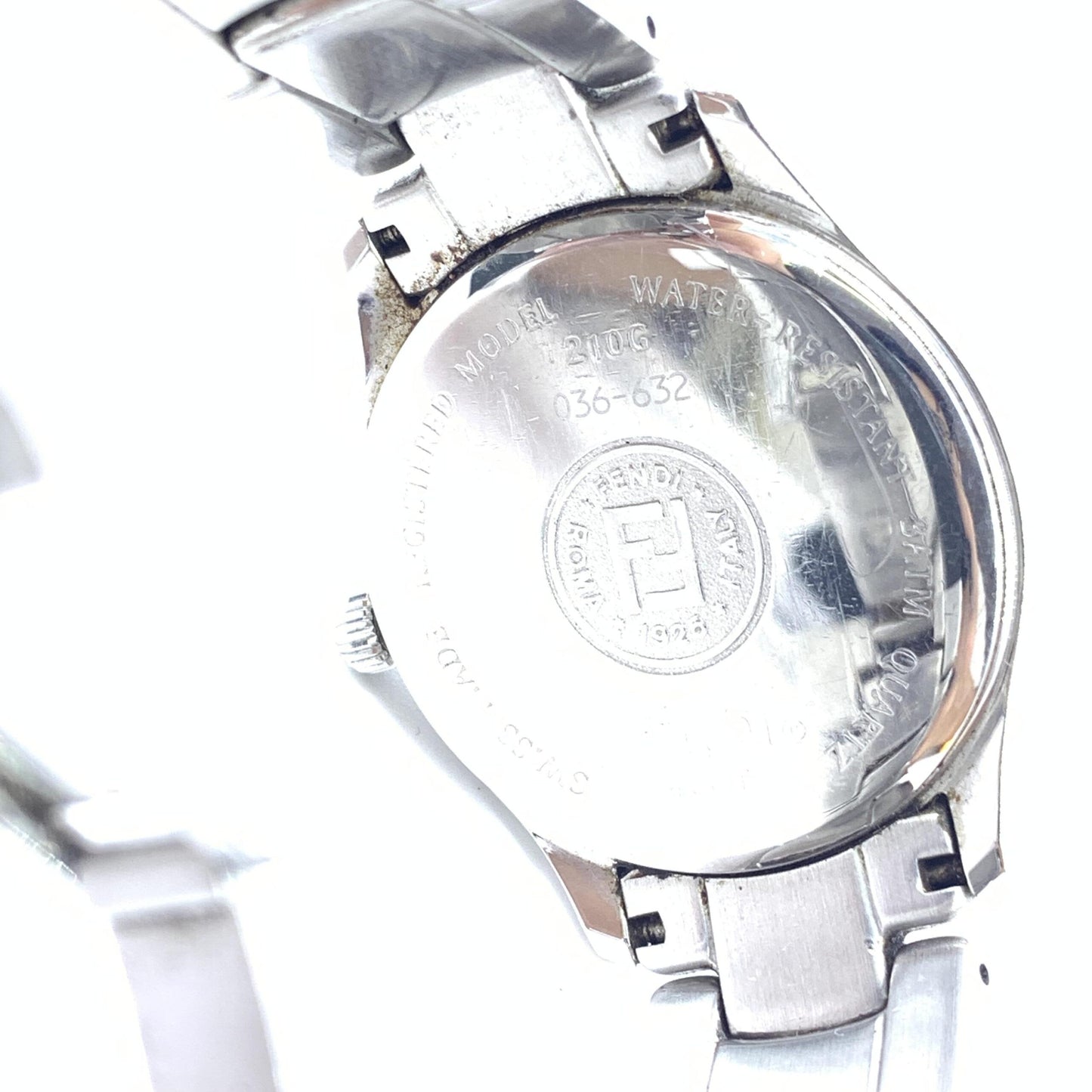 Horloge Fendi