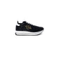 Sneakers Love Moschino
