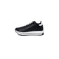 Sneakers Love Moschino
