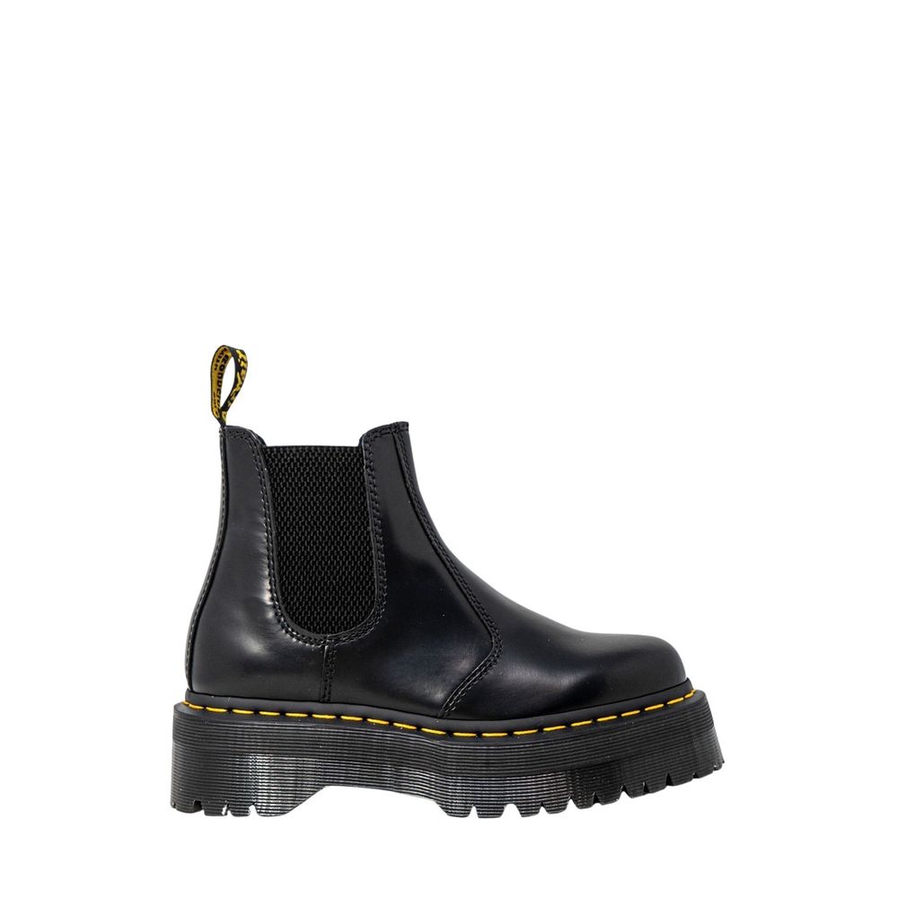 Enkellaarsjes Dr. Martens