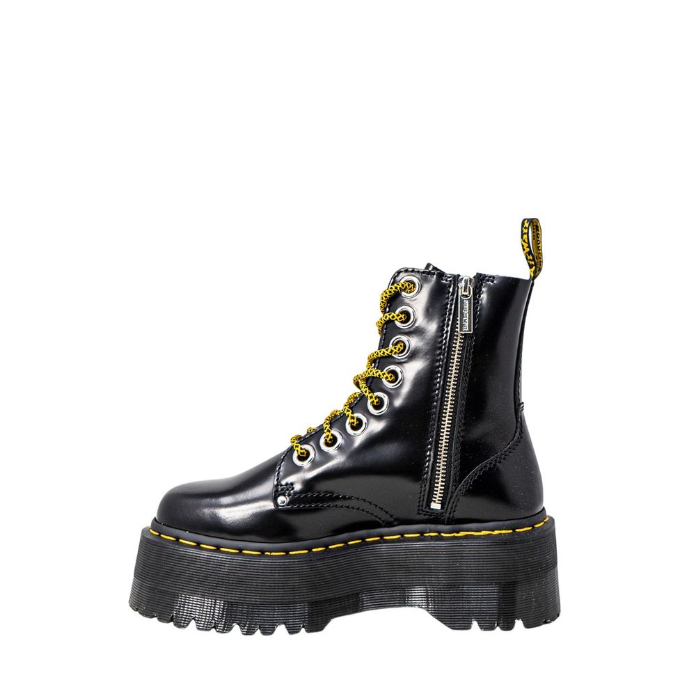 Enkellaarsjes Dr. Martens