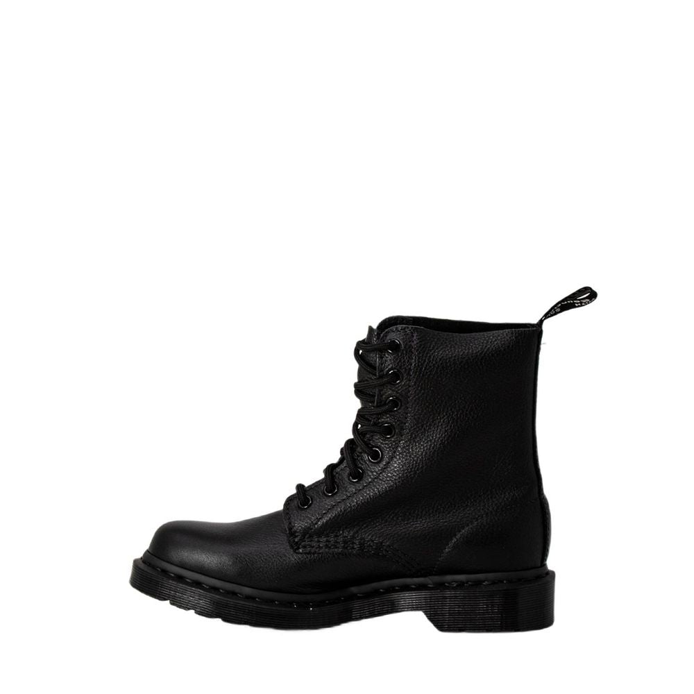 Enkellaarsjes Dr. Martens