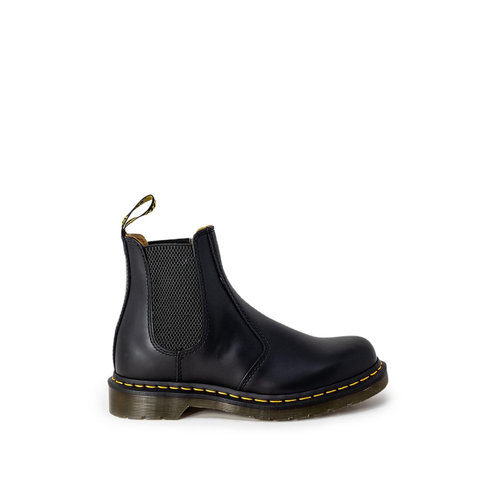 Enkellaarsjes Dr. Martens