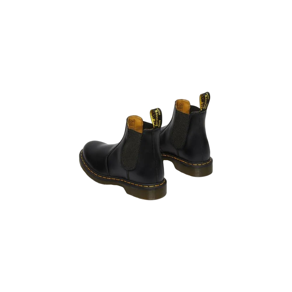 Enkellaarsjes Dr. Martens