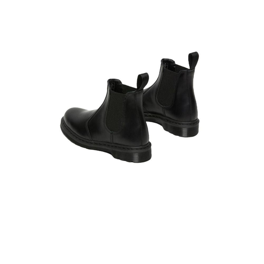 Enkellaarsjes Dr. Martens