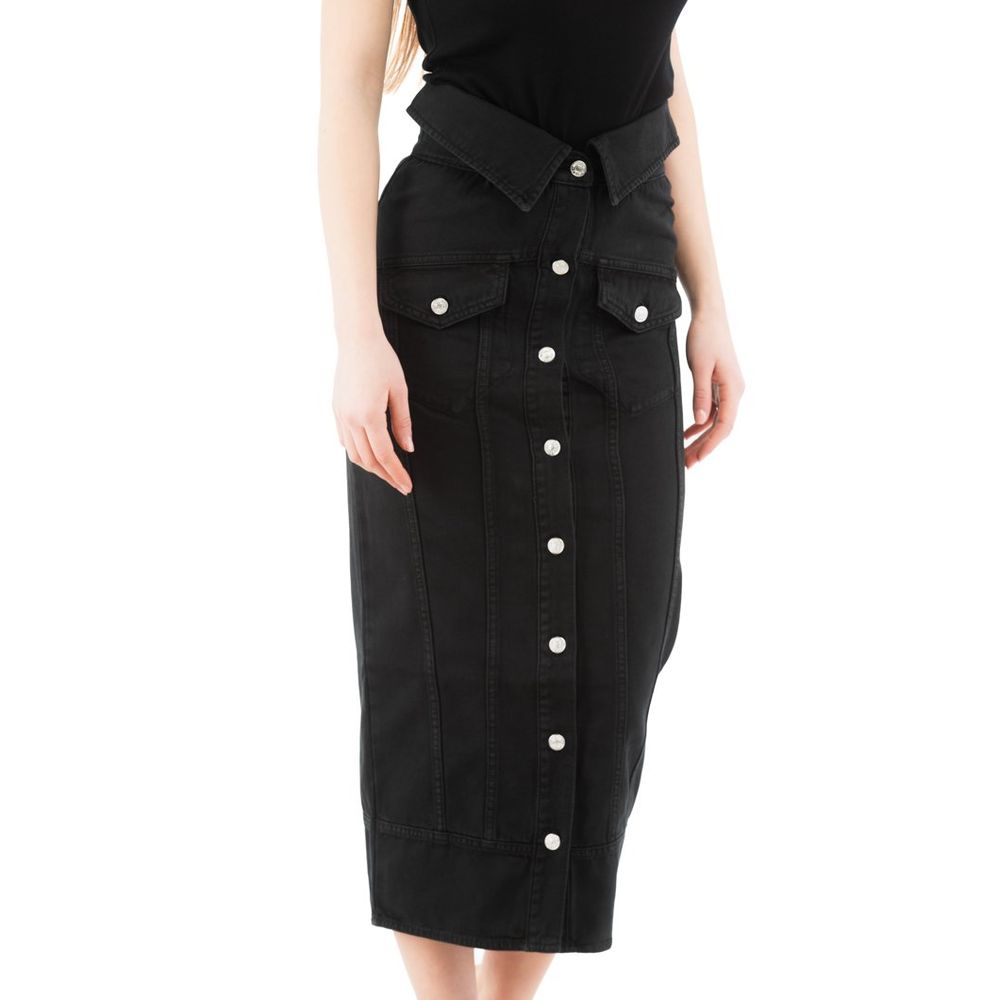 Rok Moschino