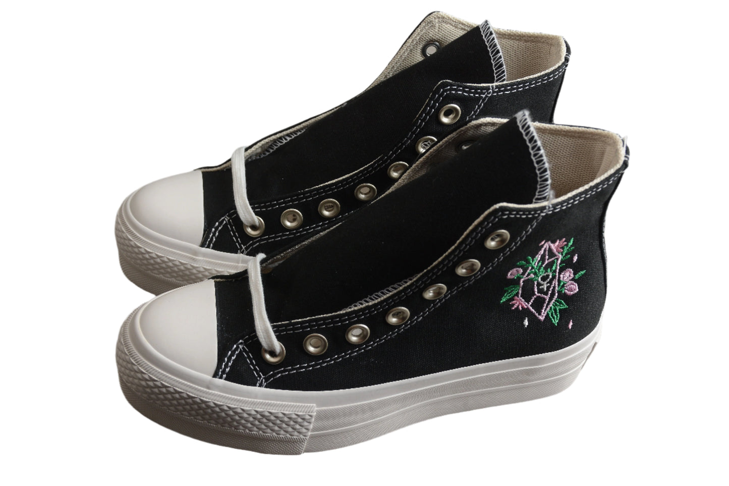 Converse All Star Chuck Taylor "Embroidered Crystals"