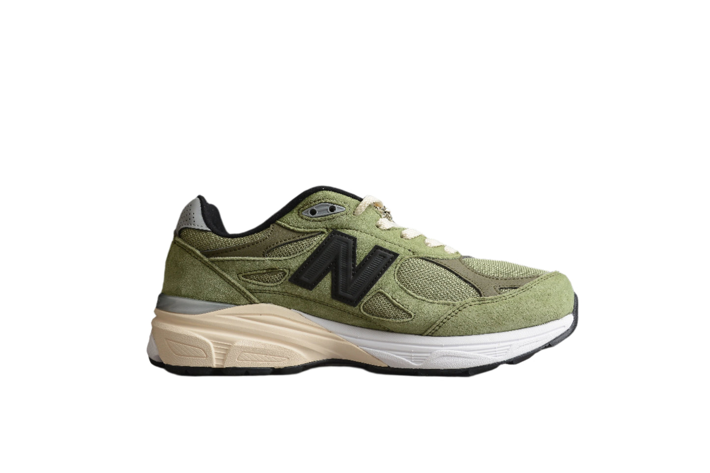New Balance 990v3