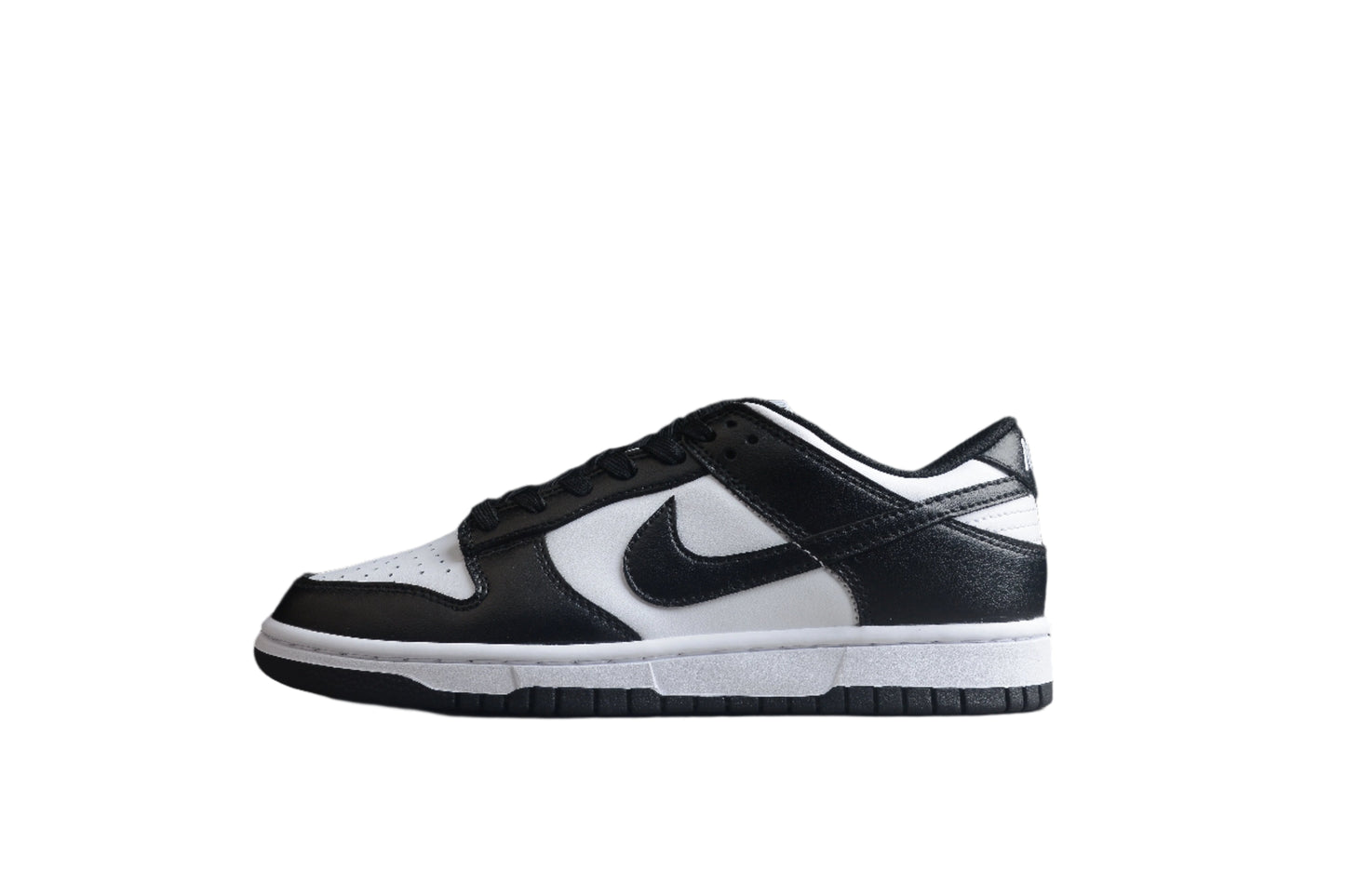 Nike Dunk Low  SB