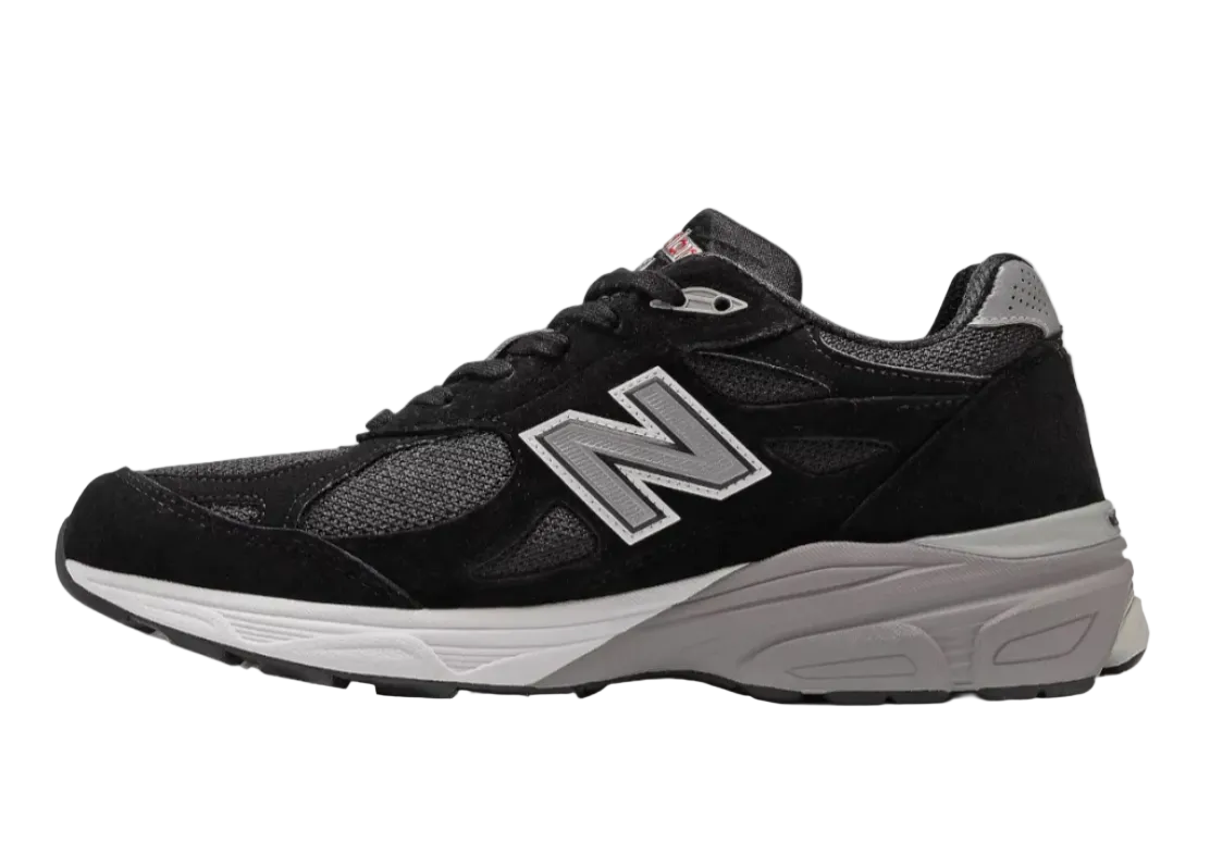 New Balance 990v3