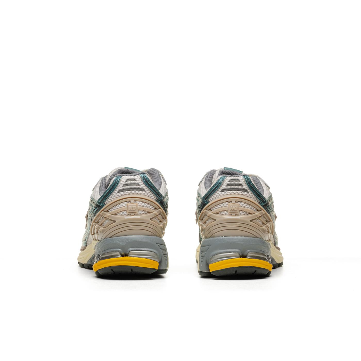 New Balance  1906R