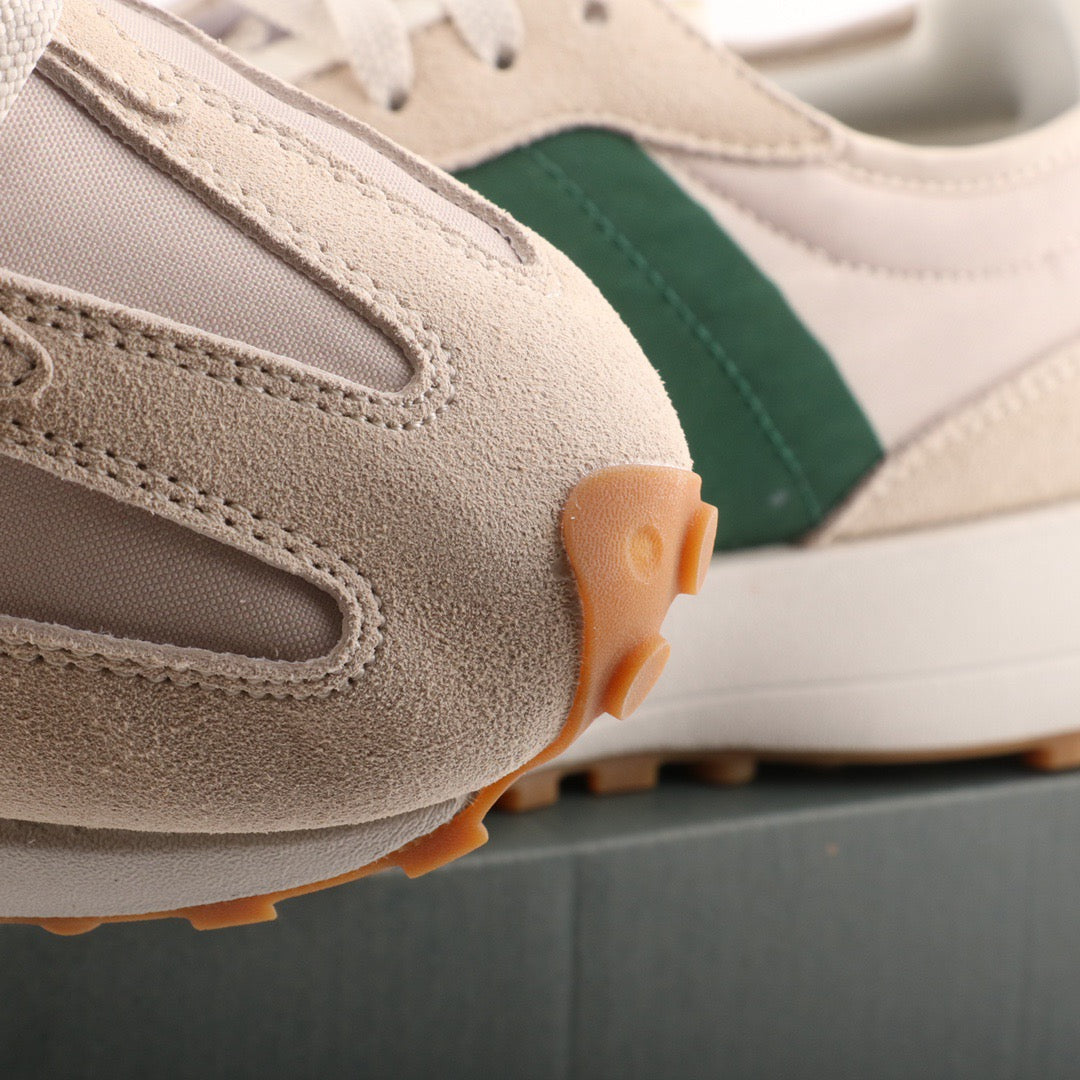 New Balance 327