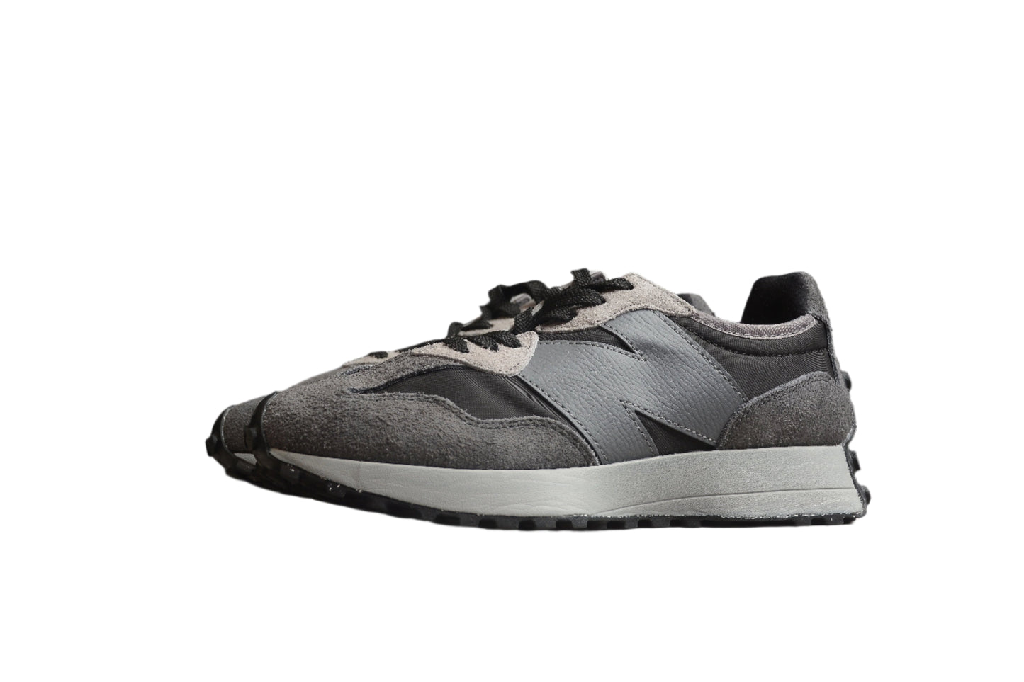 New Balance 327