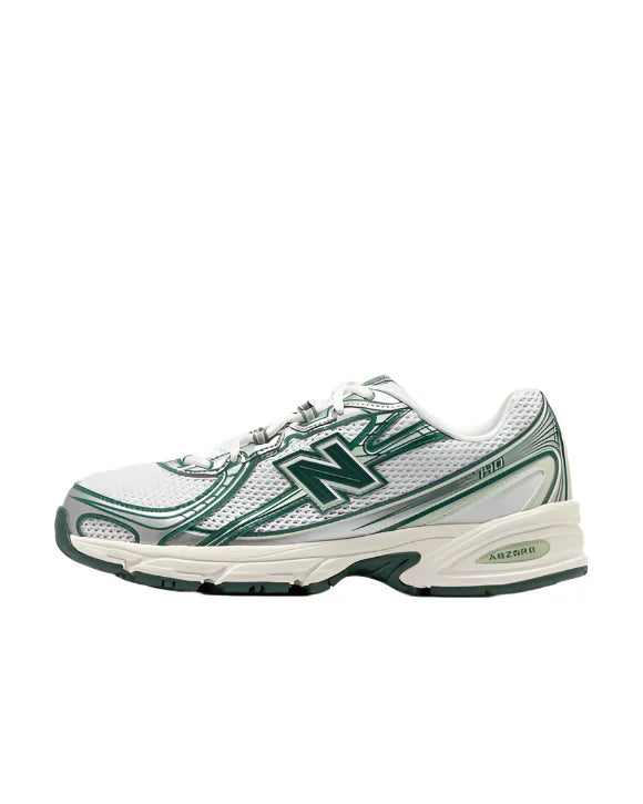New Balance 740