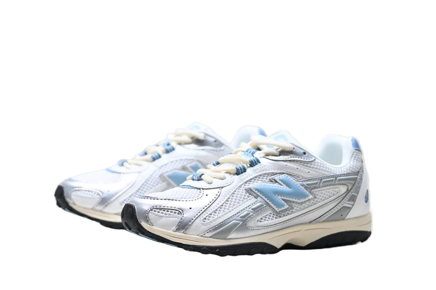 New Balance 204L