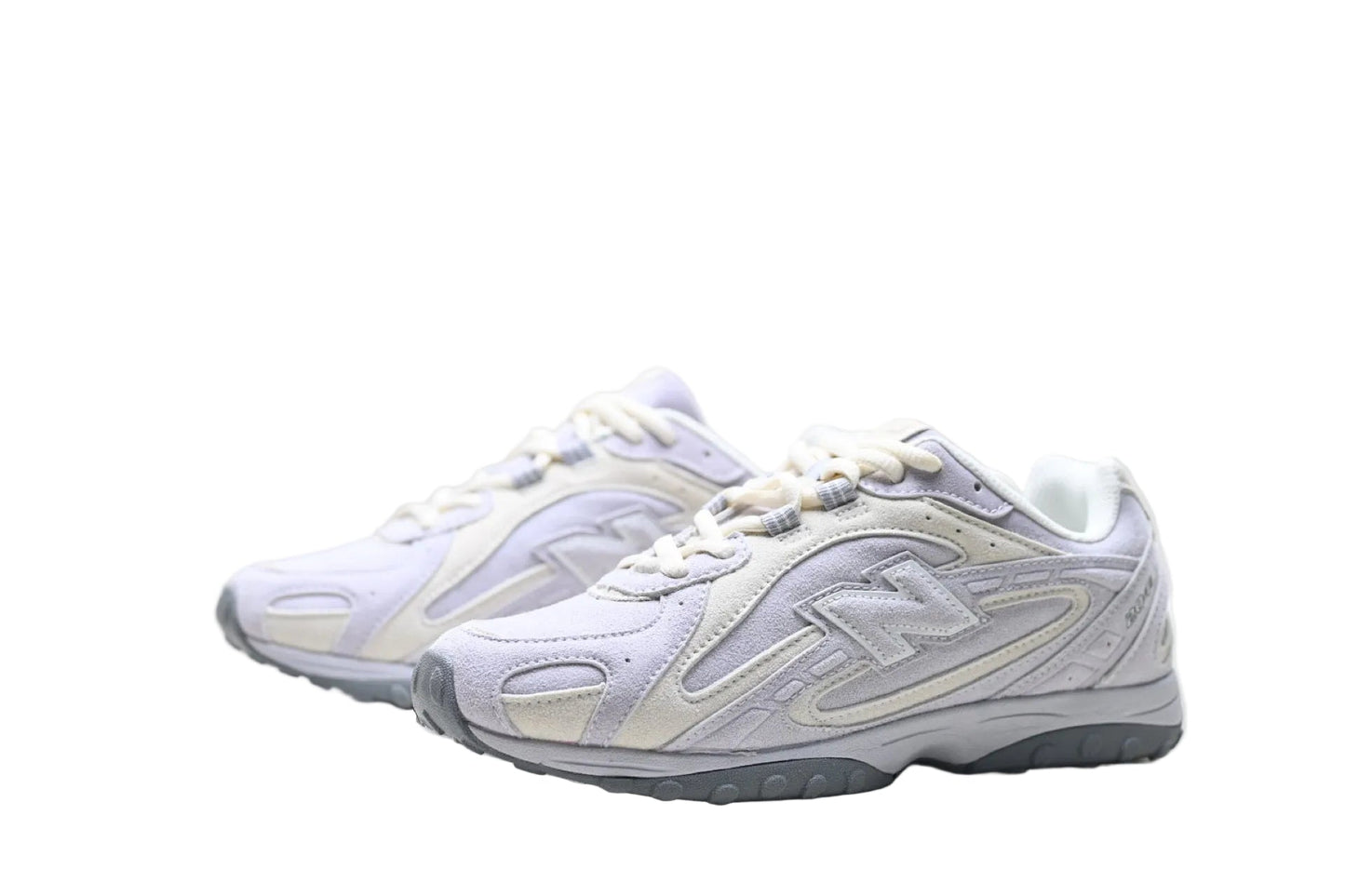 New Balance 204L