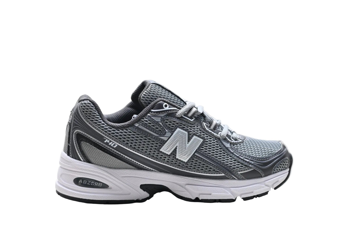 New Balance 740