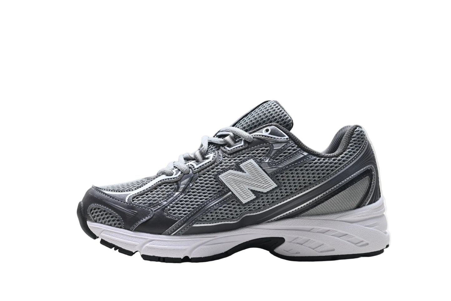 New Balance 740