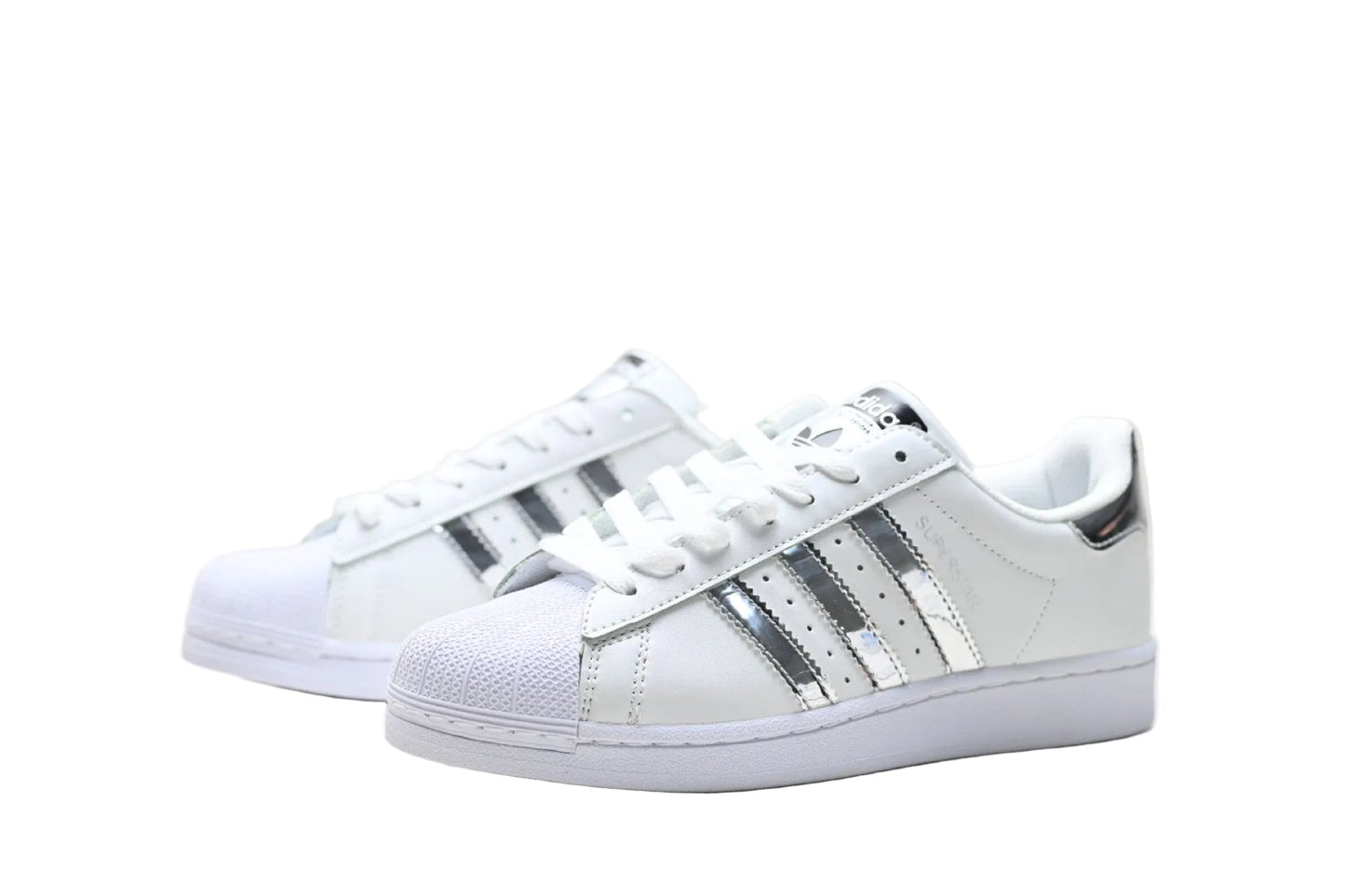 Adidas Superstar
