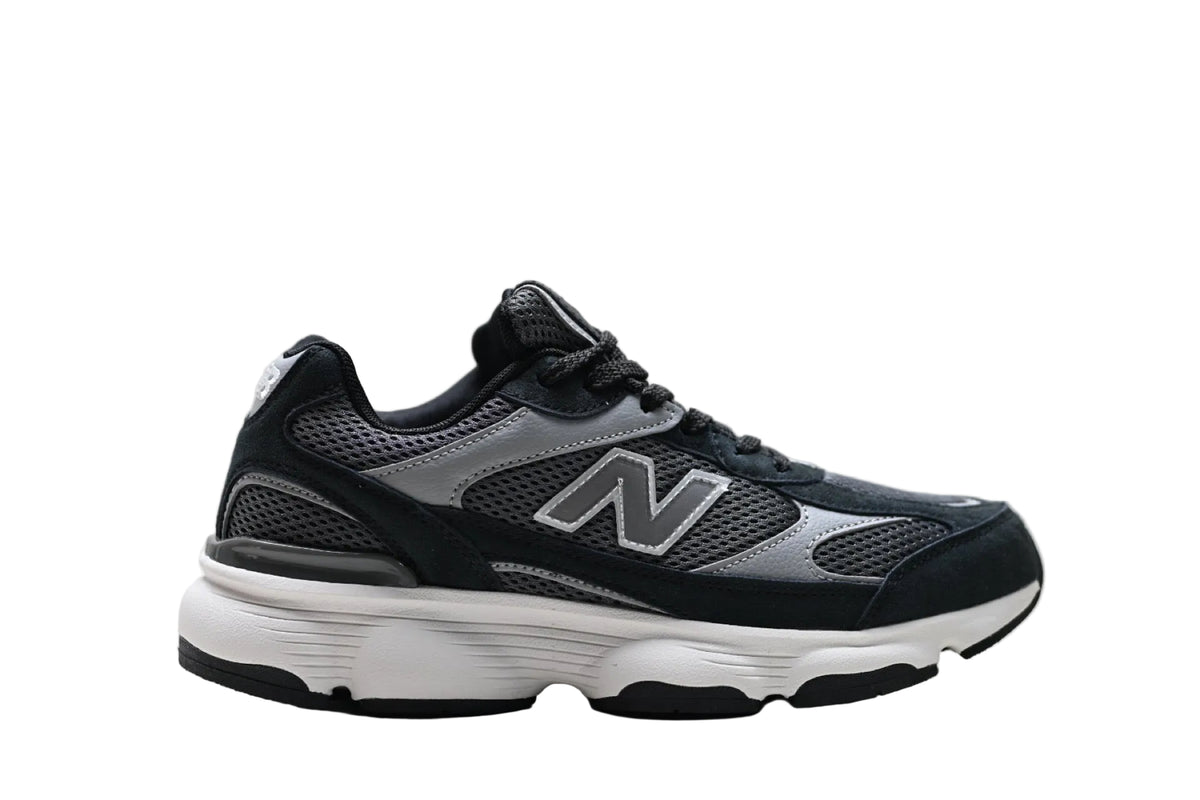 New Balance 603