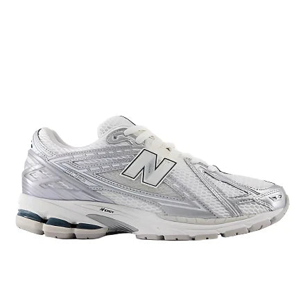 New Balance  1906R