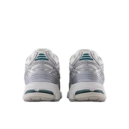 New Balance  1906R