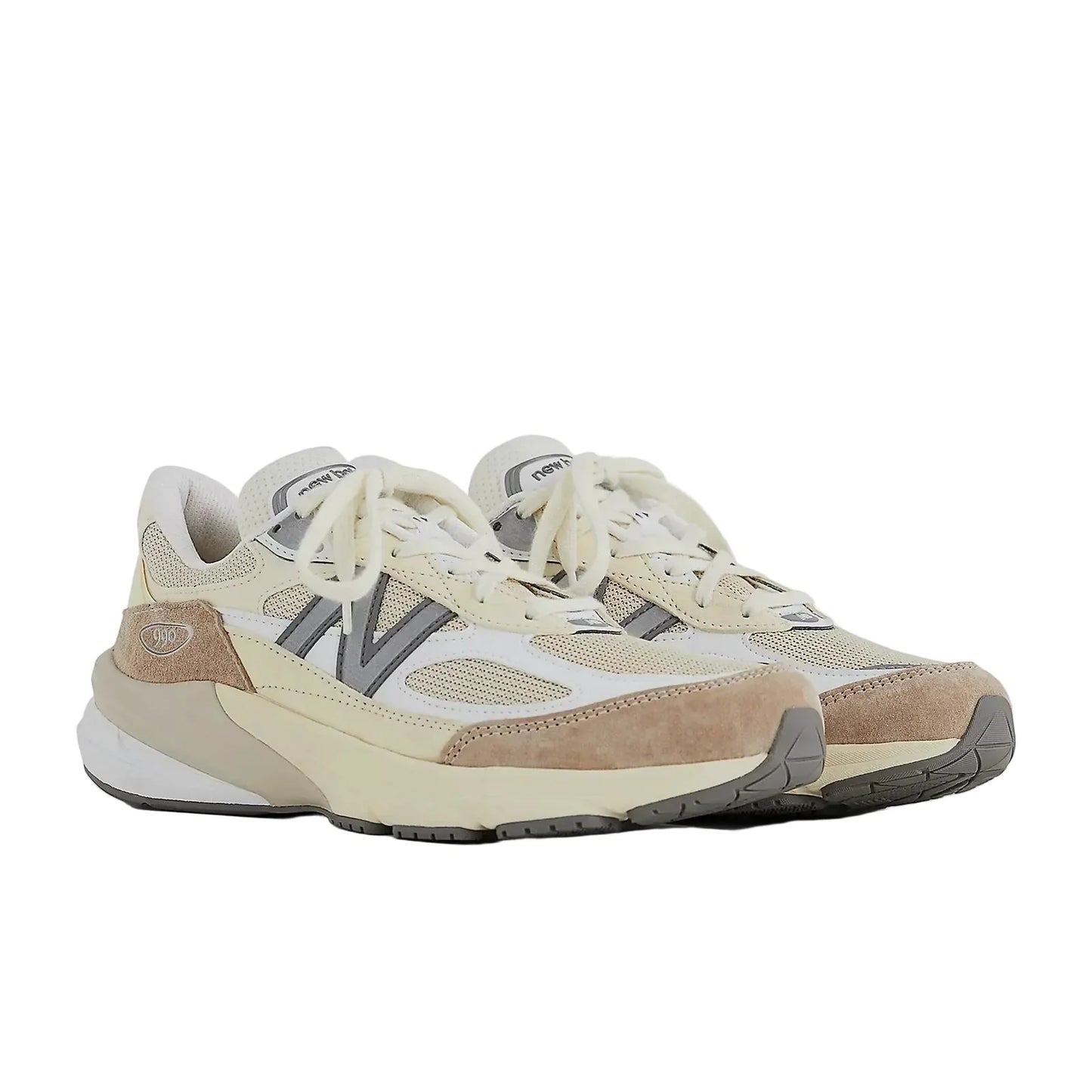 New Balance 990v6