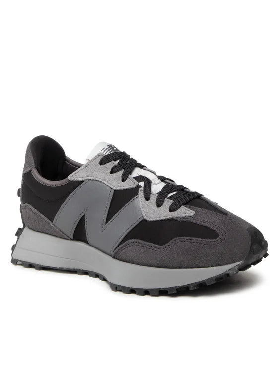 New Balance 327