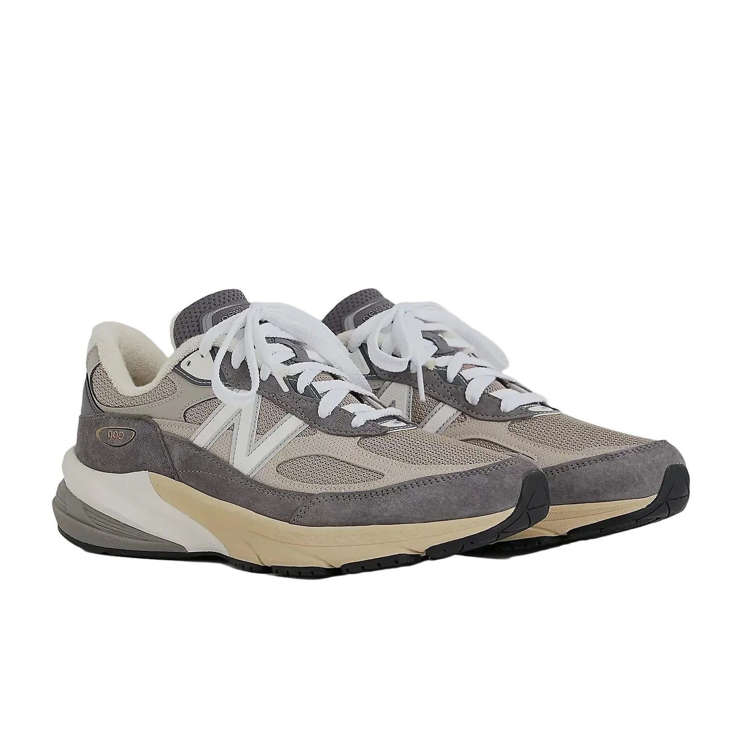 New Balance 990v6