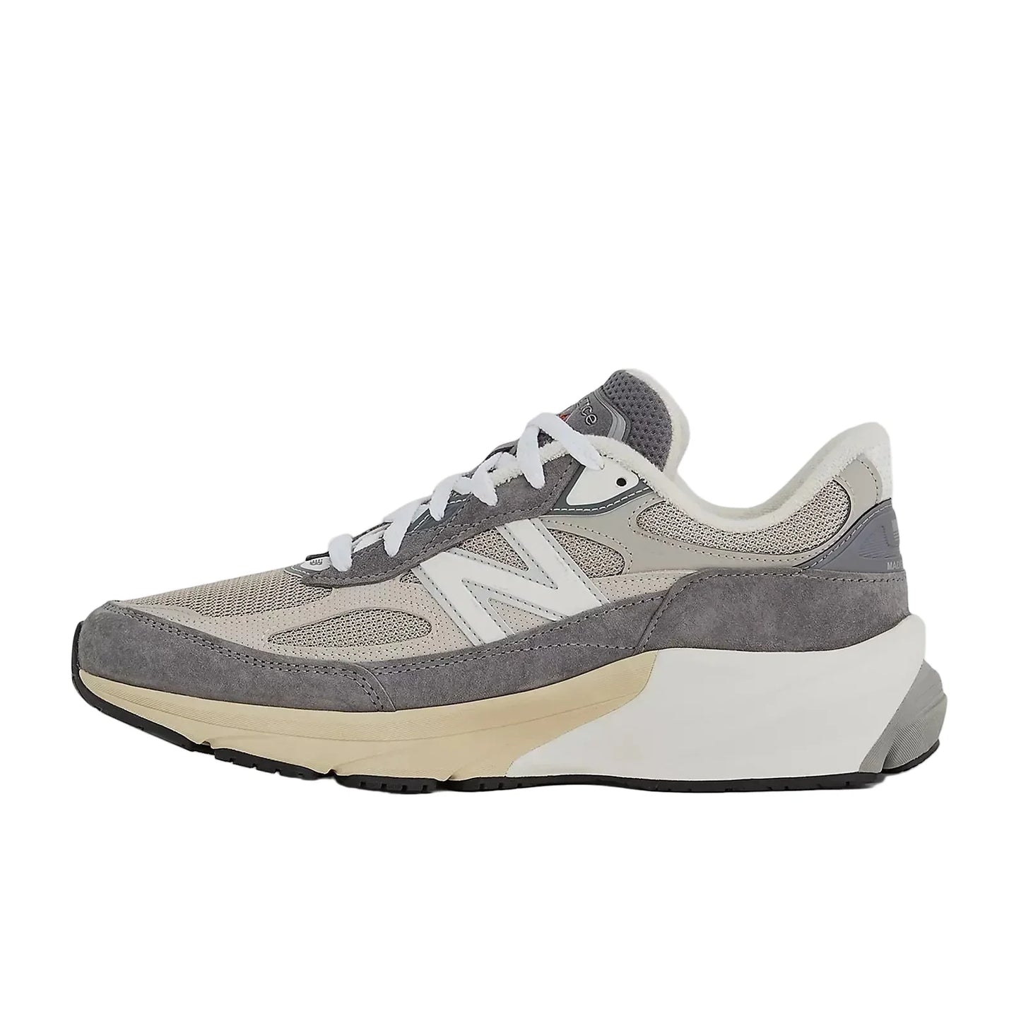New Balance 990v6