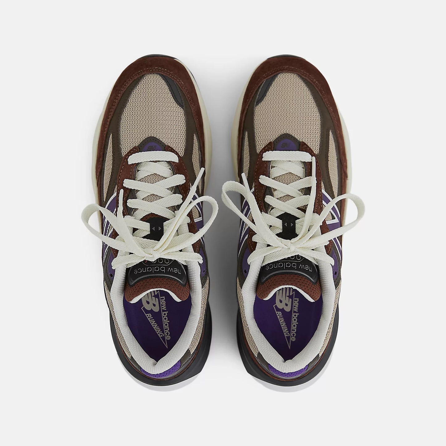 New Balance 990v6